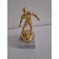Fußball Figur montiert auf Marmorsockel 11cm inkl. Beschriftung